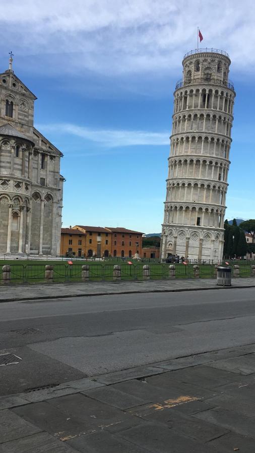 Pisa Centro Storico Apartment Luaran gambar