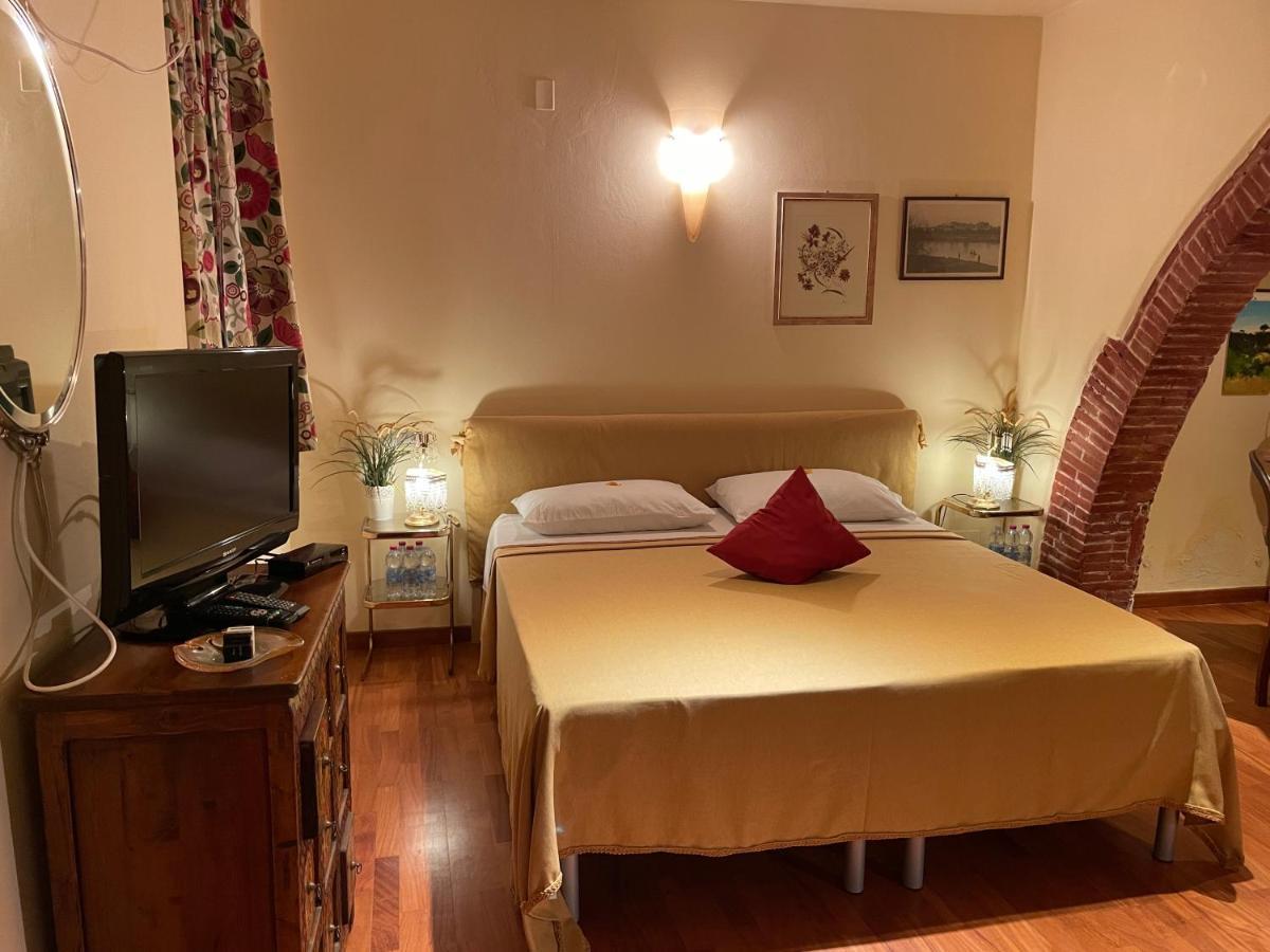 Pisa Centro Storico Apartment Luaran gambar