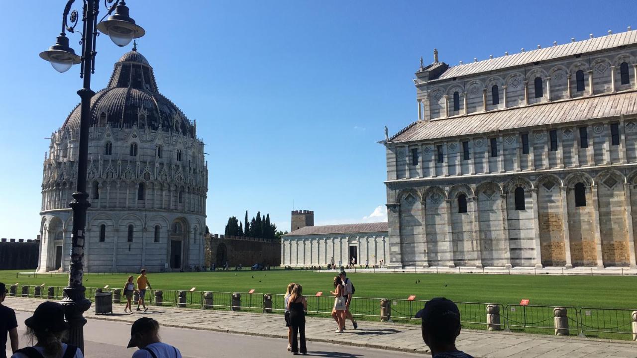 Pisa Centro Storico Apartment Luaran gambar